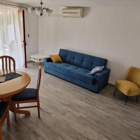 Apartment Ljubica 로고즈니차 외부 사진